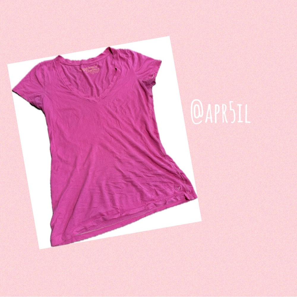 American Eagle Outfitters Pink Short Sleeve Tee